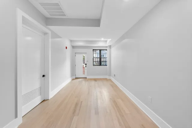 $2,574,600 | 124 Glenwood Avenue, Jersey City, NJ 07306