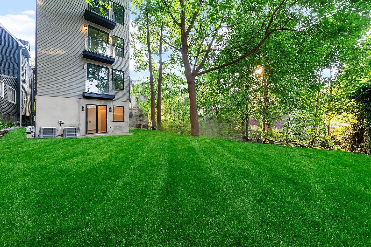 124 Glenwood Avenue Jersey City, NJ 07306 - Photo 37 of 42