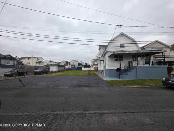 $240,000 | 17 East Charles Street, Plains, PA 18705