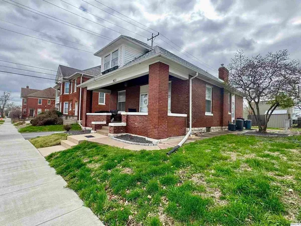 $159,700 | 423 North 14th Street, Quincy, IL 62301