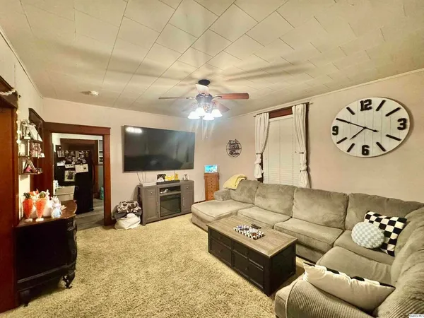$159,700 | 423 North 14th Street, Quincy, IL 62301