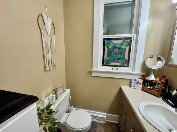 $159,700 | 423 North 14th Street, Quincy, IL 62301