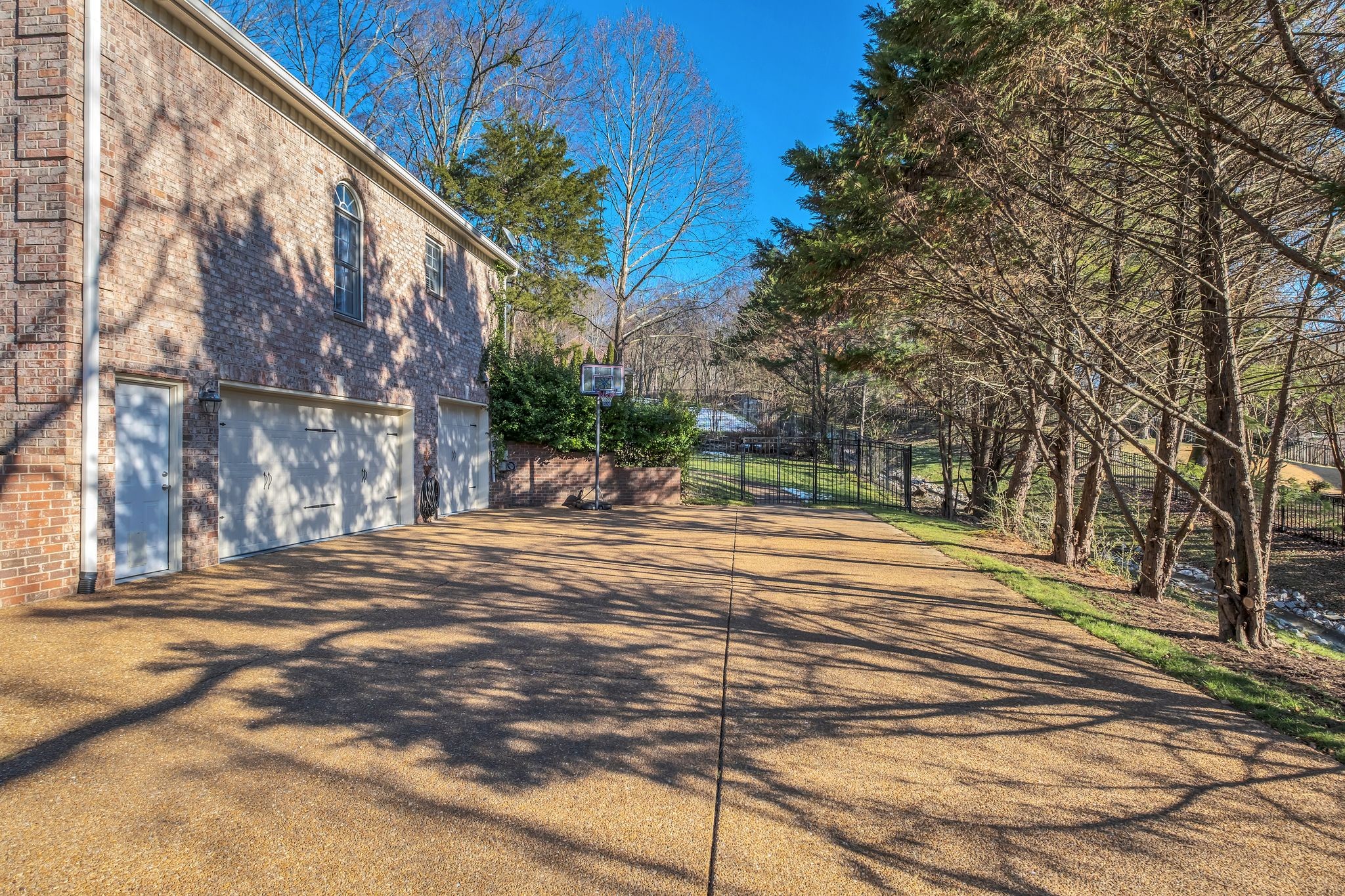 306 Rothwell Place Franklin, TN 37069 - Photo 4 of 91 a view of city with tall buildings