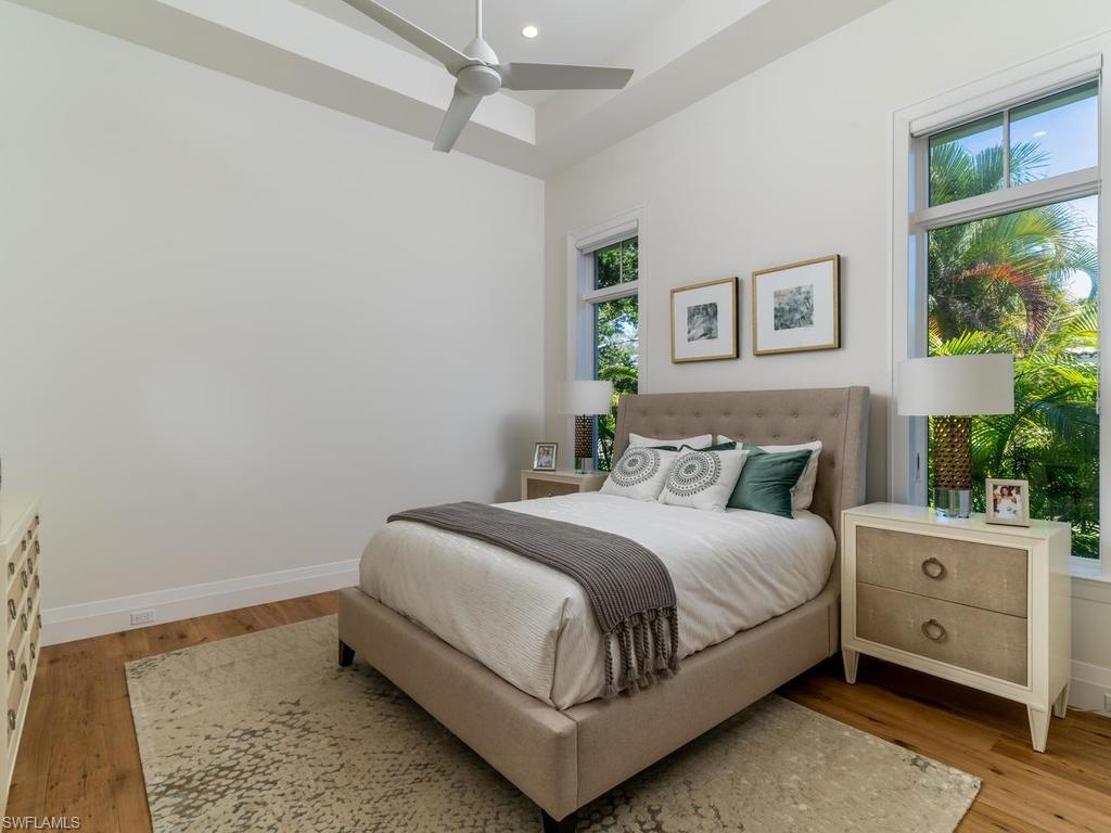 3156 Crayton Road Naples, FL 34103 - Photo 9 of 22 Gallery Image 9