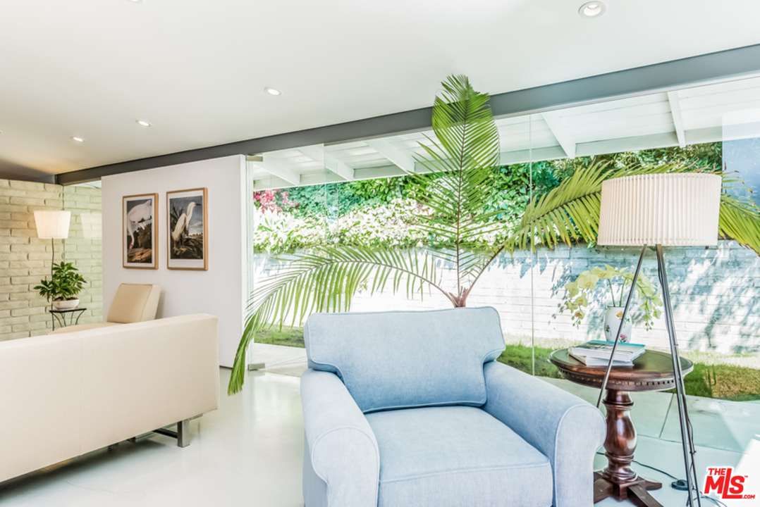 2256 Roscomare Road Los Angeles, CA 90077 - Photo 11 of 36