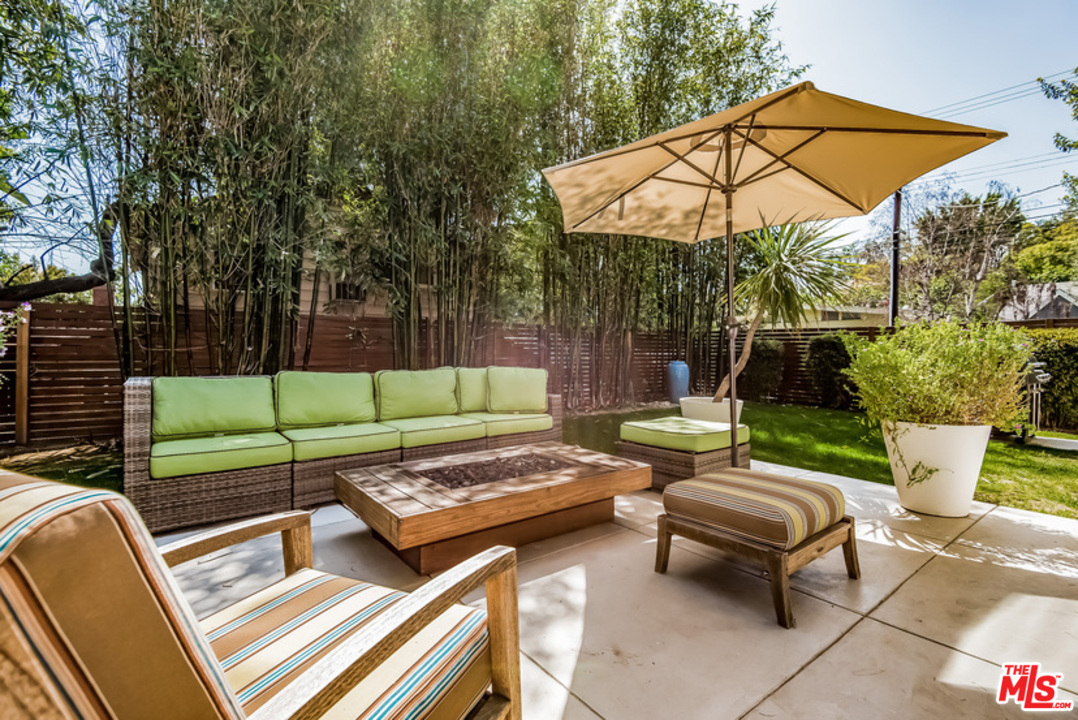 2256 Roscomare Road Los Angeles, CA 90077 - Photo 32 of 36