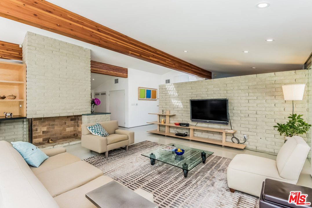 2256 Roscomare Road Los Angeles, CA 90077 - Photo 8 of 36