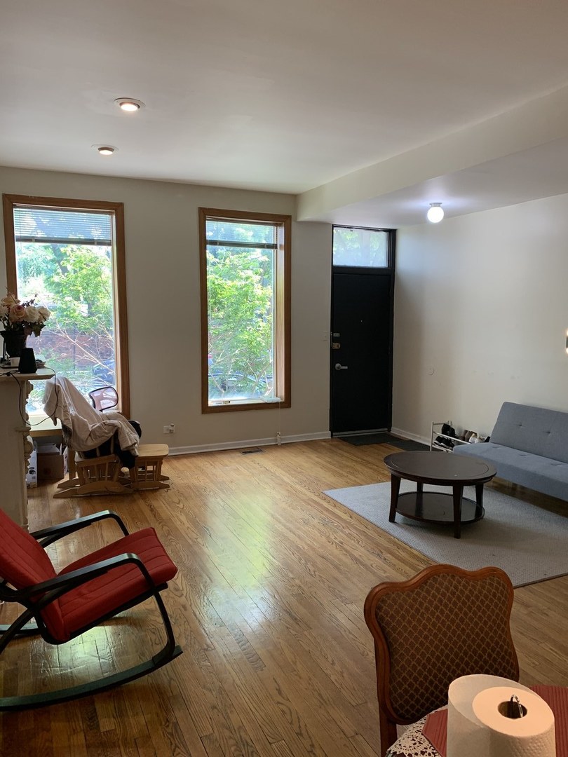 1448 West Polk Street, Unit 1F Chicago, IL 60607 - Photo 2 of 11