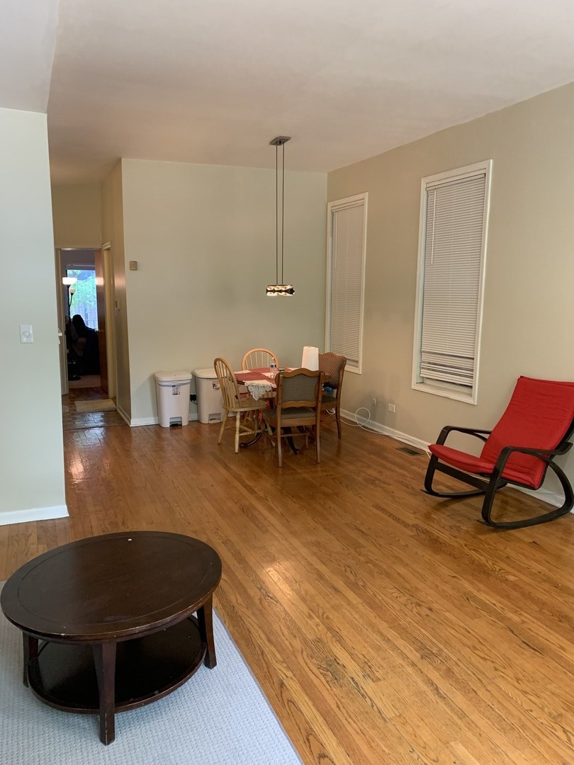 1448 West Polk Street, Unit 1F Chicago, IL 60607 - Photo 3 of 11