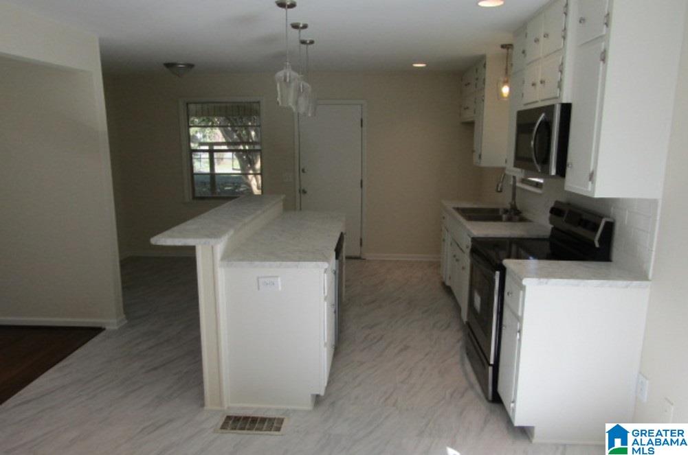 5389 Memory Lane Mount Olive, AL 35117 - Photo 8 of 23