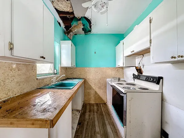 $349,900 | 17590 Northeast 19th Avenue, North Miami Beach, FL 33162