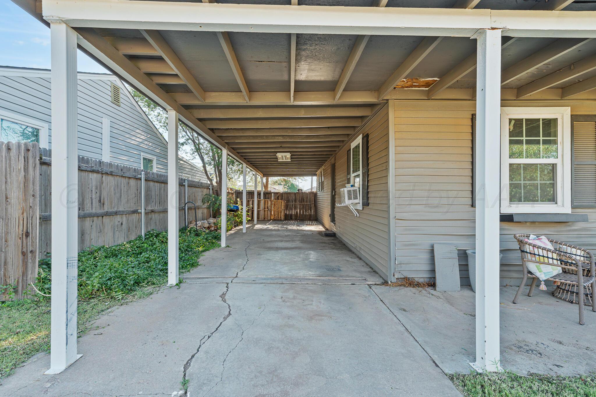 4607 Parker Street Amarillo, TX 79110 - Photo 2 of 11 a view of porch with seating space