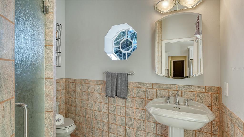 2098 Palm View Road Sarasota, FL 34240 - Photo 23 of 45 Gallery Image 23