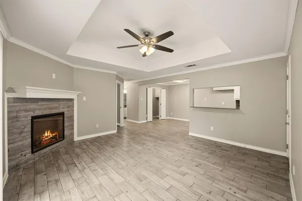 $1,895 | 521-525 Gilcrease Street, Van Alstyne, TX 75495