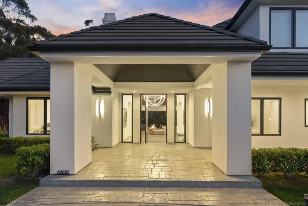 $9,880,000 | 6850 Avenida De La Ronda, Rancho Santa Fe, CA 92067