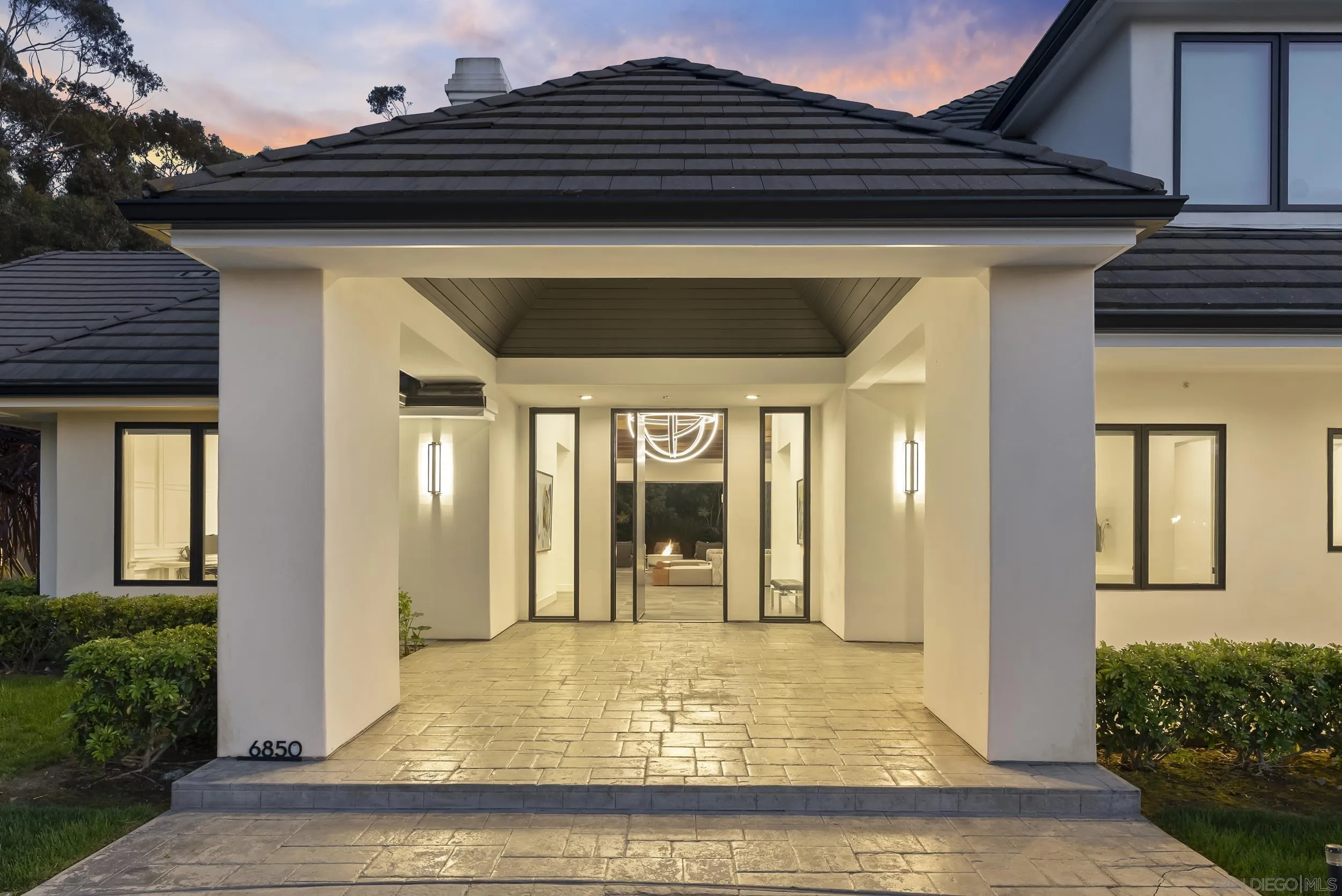 6850 Avenida De La Ronda Rancho Santa Fe, CA 92067 - Photo 5 of 40 a view of a door of the house