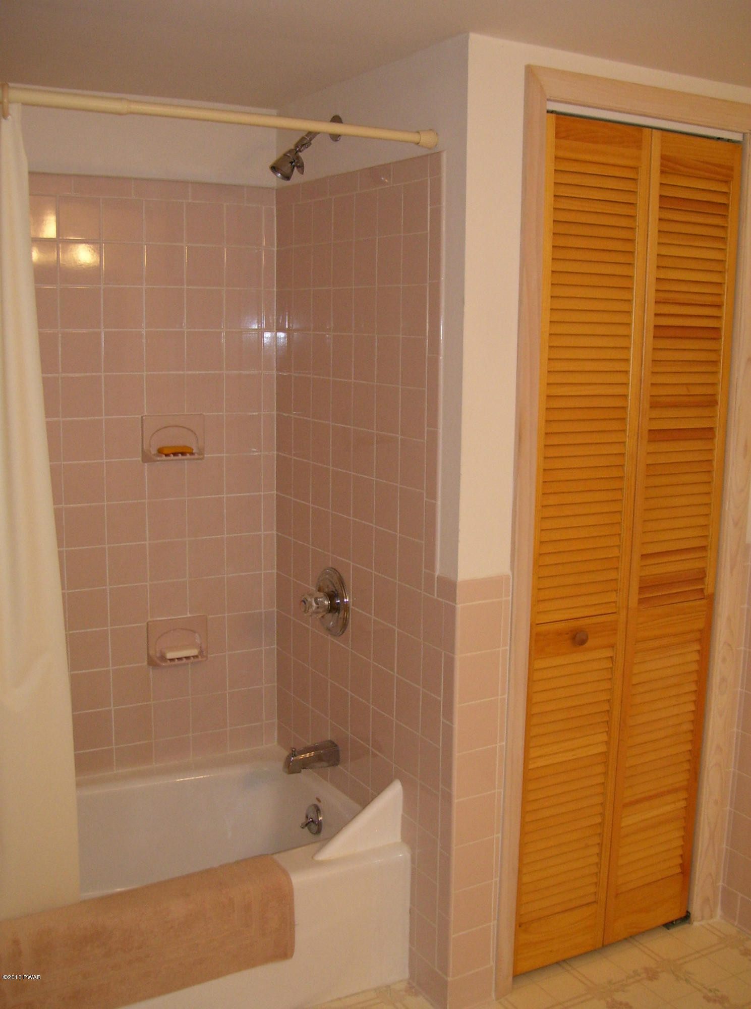 24 Pine Beach Road Lakeville, PA 18438 - Photo 36 of 74
