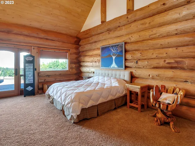 $1,950,000 | 23900 Territorial Highway, Monroe, OR 97456