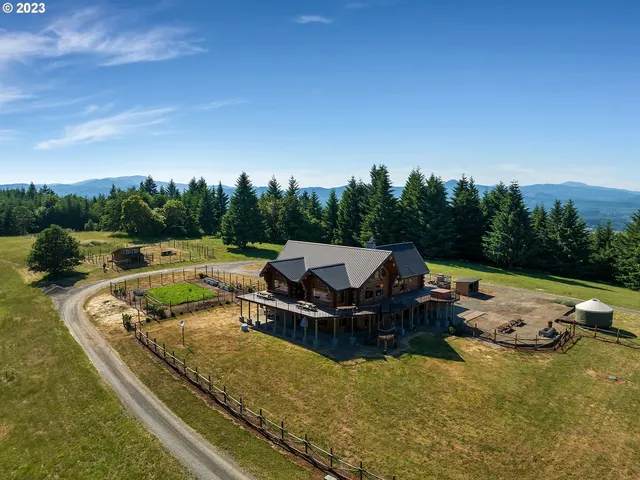 $1,950,000 | 23900 Territorial Highway, Monroe, OR 97456