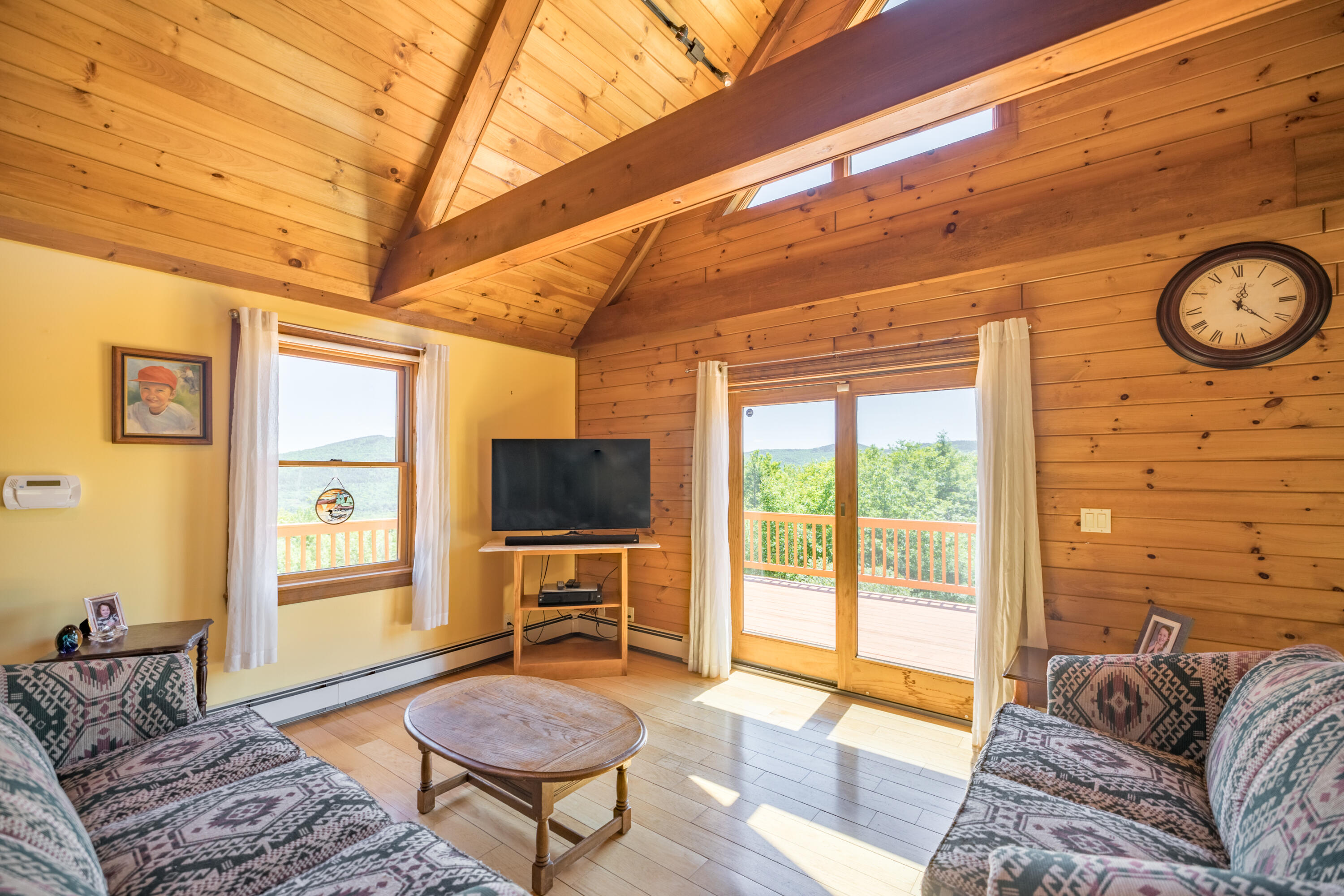 87 Mountain View Drive Peru, ME 04290 - Photo 4 of 35 6I3A3333-HDR