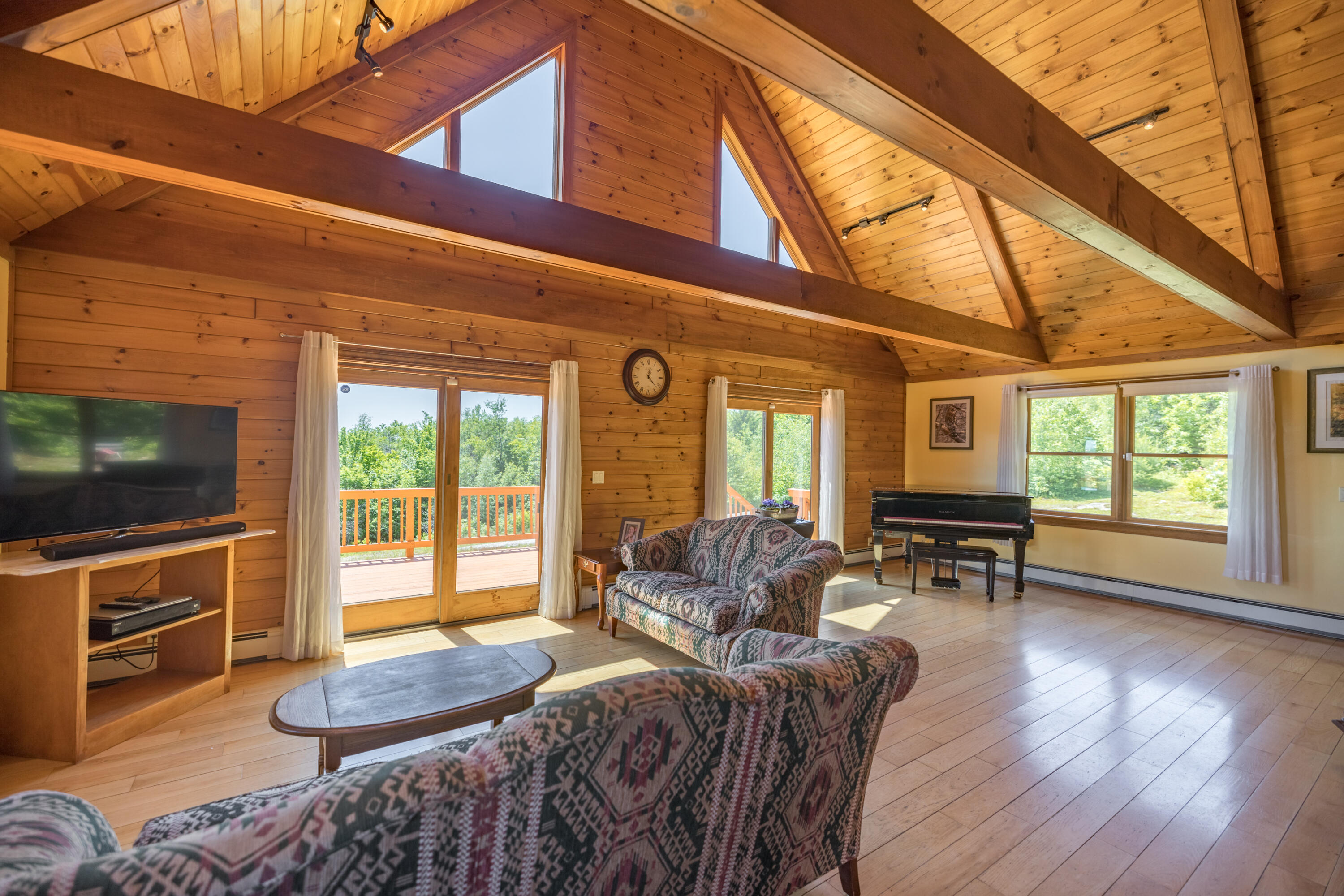 87 Mountain View Drive Peru, ME 04290 - Photo 5 of 35 6I3A3335-HDR