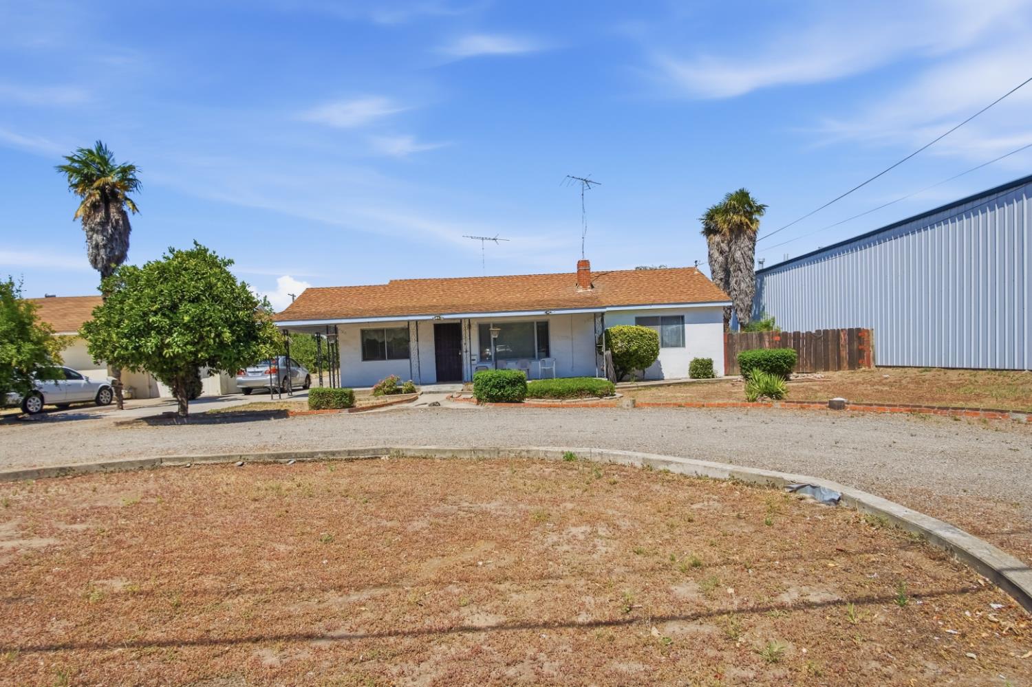 913 Reno Avenue Modesto, CA 95351 - Photo 7 of 52