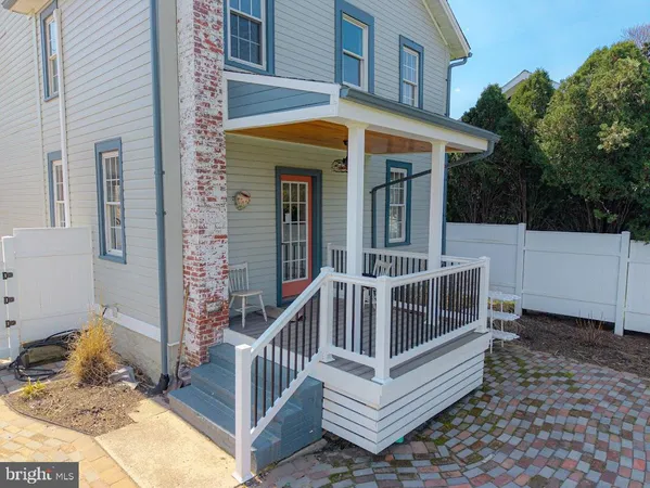 $275,000 | 313 East John Street, Bedford, PA 15522