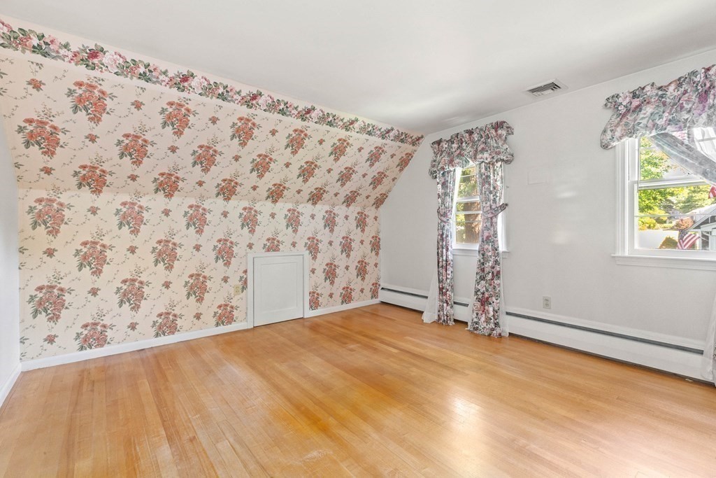 17 Davis Road Methuen, MA 01844 - Photo 25 of 38 Gallery Image 25