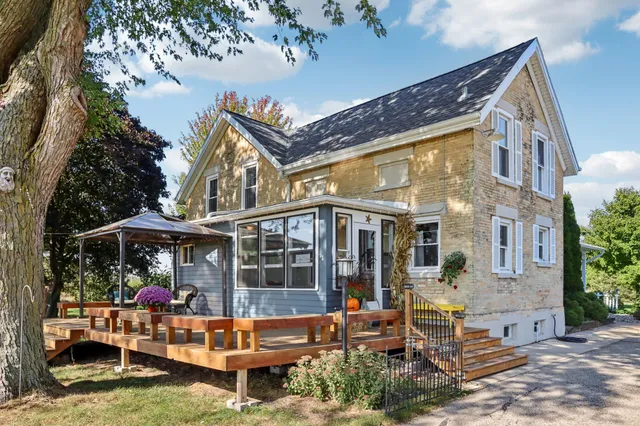 $499,900 | N5562 County Road A, Lake Mills, WI 53551