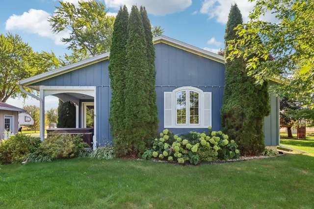 $499,900 | N5562 County Road A, Lake Mills, WI 53551