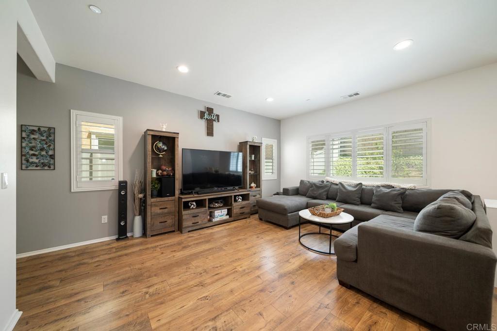35113 Persano Place Fallbrook, CA 92028 - Photo 6 of 69