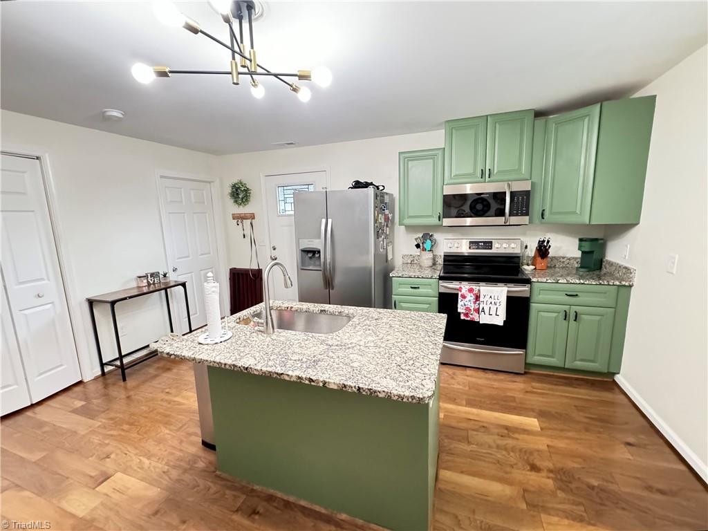 256 Mountain View Road Mount Airy, NC 27030 - Photo 7 of 20 Gallery Image 7