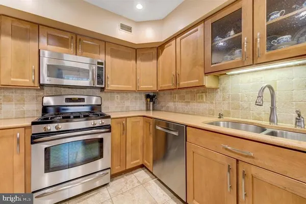 $3,800 | 17 Ashford Drive, Plainsboro, NJ 08536