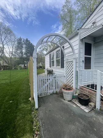 $399,900 | 209 Beverley Avenue, Edgewater, MD 21037