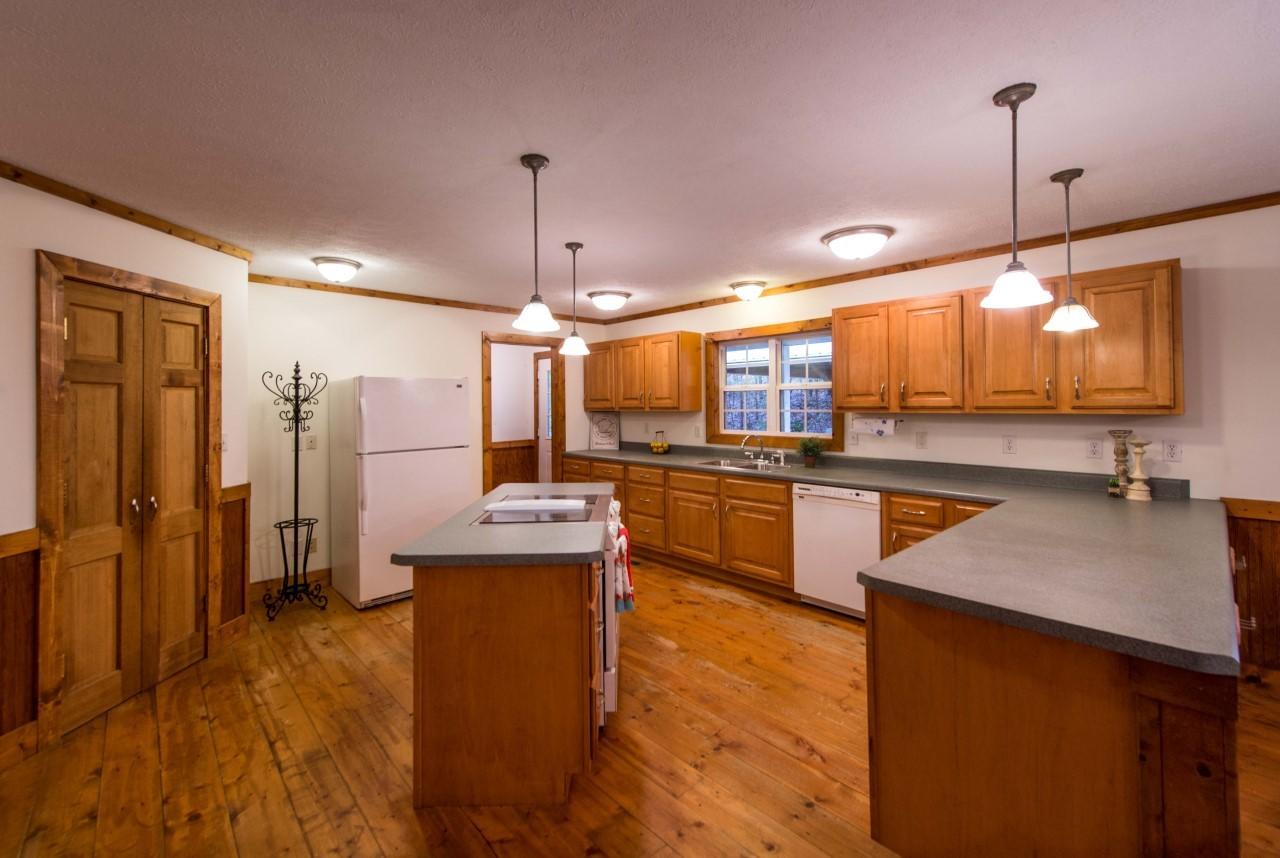 9907 Millsap Road Soddy Daisy, TN 37379 - Photo 10 of 30 m2