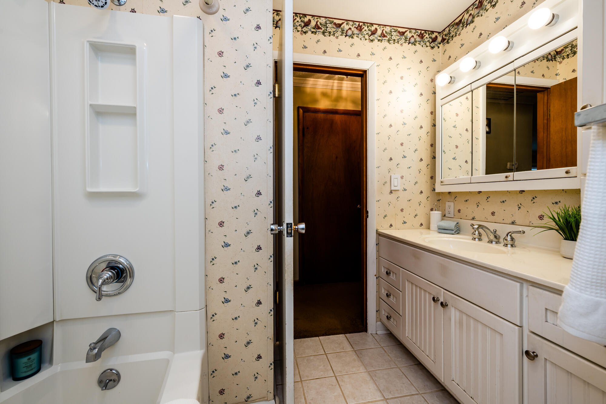 621 Manitou Road St. Joseph, MI 49085 - Photo 15 of 30 Manitou-117