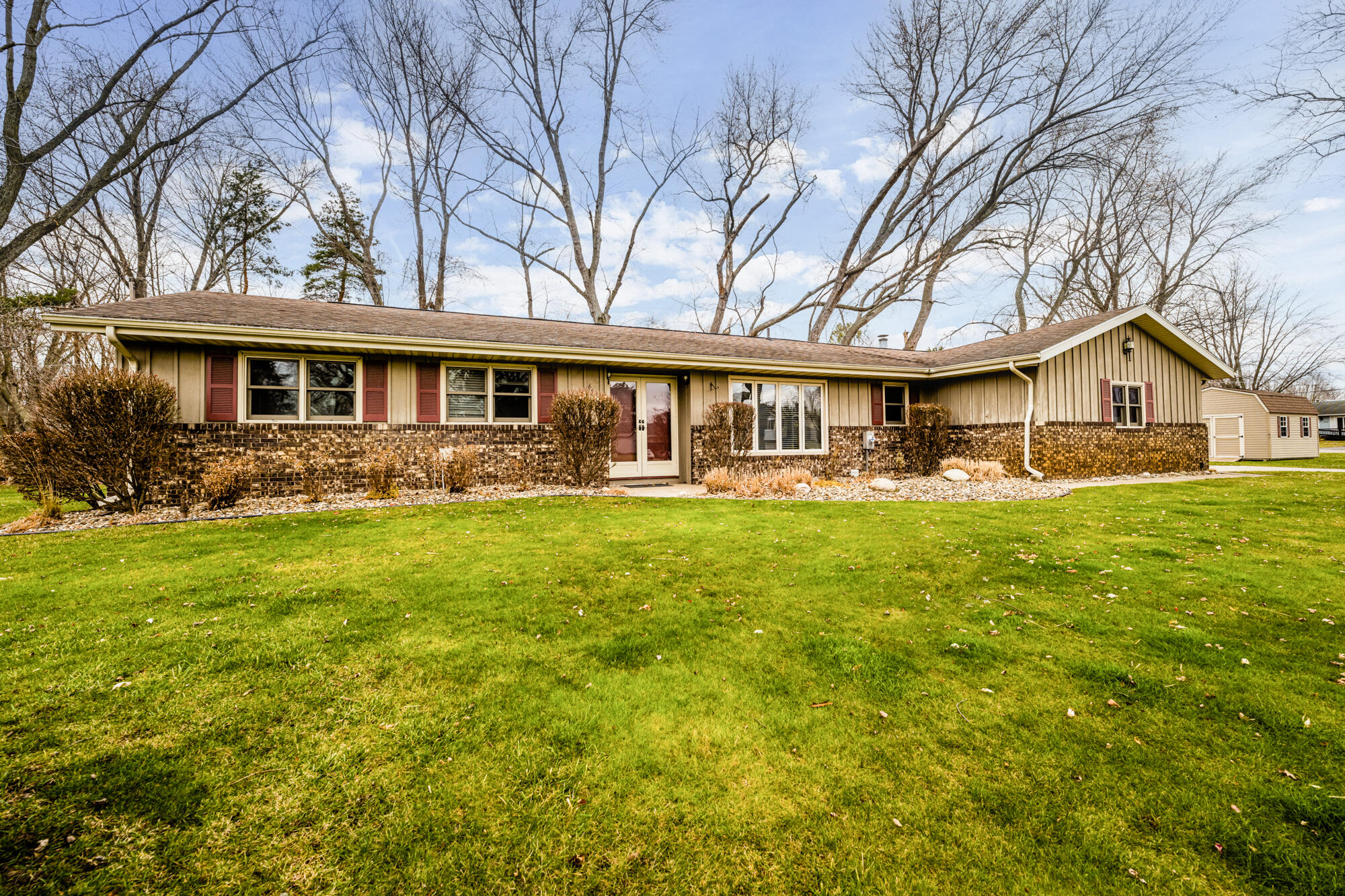621 Manitou Road St. Joseph, MI 49085 - Photo 25 of 30 Manitou-102