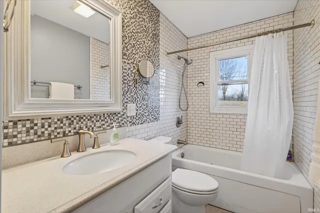 $248,765 | 4180 West Grand Avenue, Bloomington, IN 47404