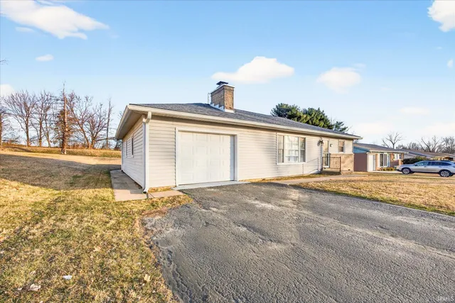 $248,765 | 4180 West Grand Avenue, Bloomington, IN 47404