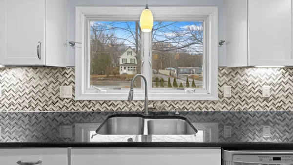 $315,000 | 1806 Hammond Street, Hermon, ME 04401