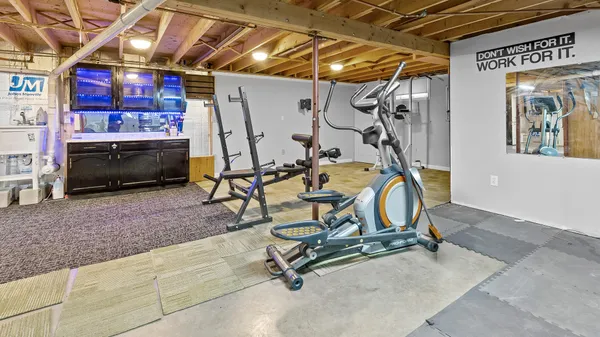 $315,000 | 1806 Hammond Street, Hermon, ME 04401