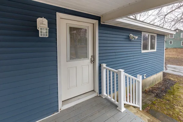 $315,000 | 1806 Hammond Street, Hermon, ME 04401