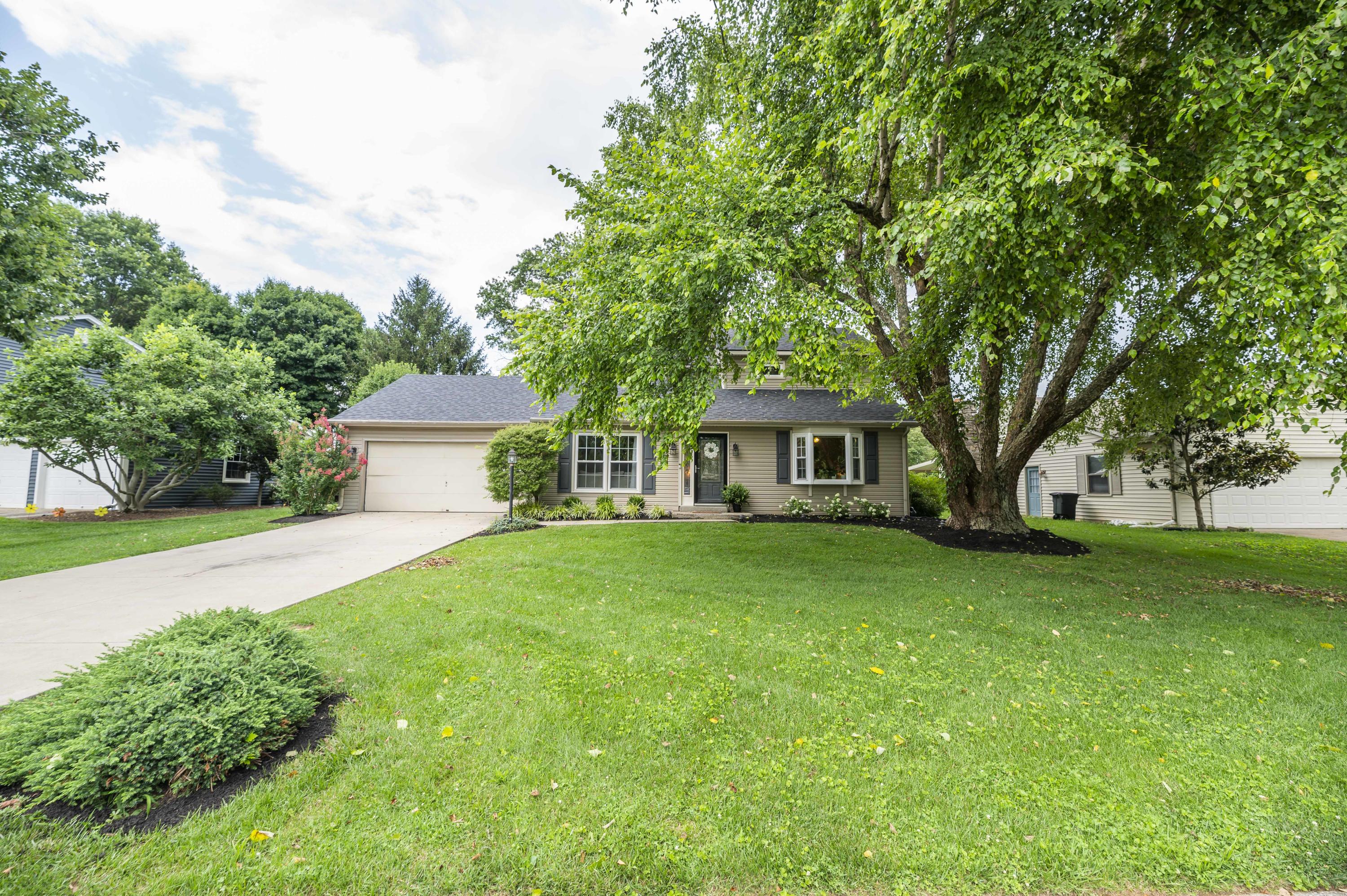 203 Falcon Road Versailles, KY 40383 - Photo 18 of 77 MollyCobaneDSC_9161