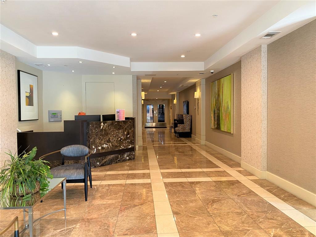 3225 Turtle Creek Boulevard, Unit 924 Dallas, TX 75219 - Photo 2 of 25 Gallery Image 2
