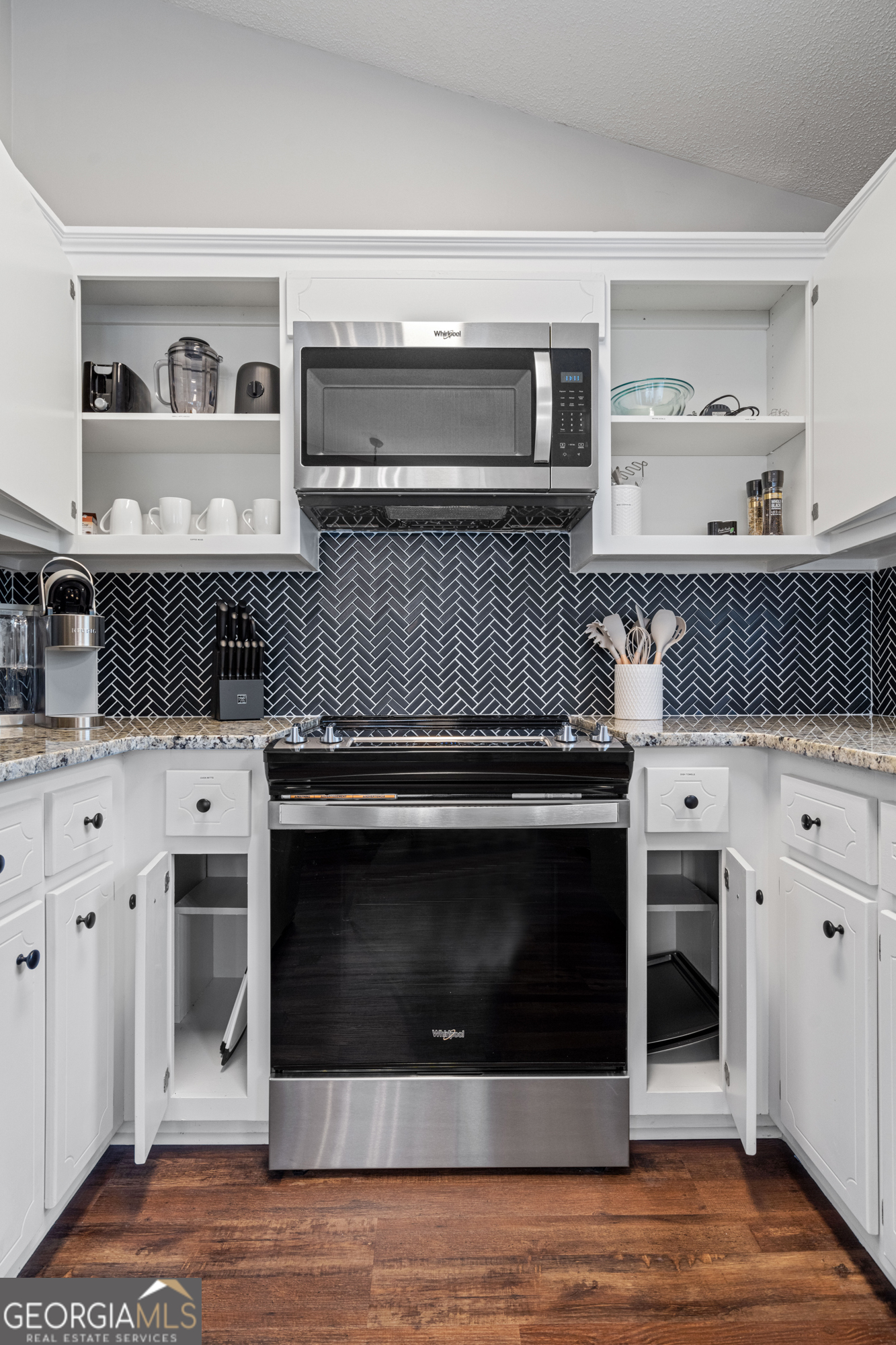 13 Huntcliff Drive Cartersville, GA 30121 - Photo 8 of 30