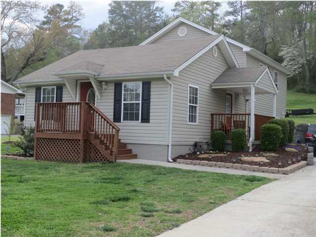 827 Lower Mill Road Hixson, TN 37343 - Photo 1 of 19 Primary Photo