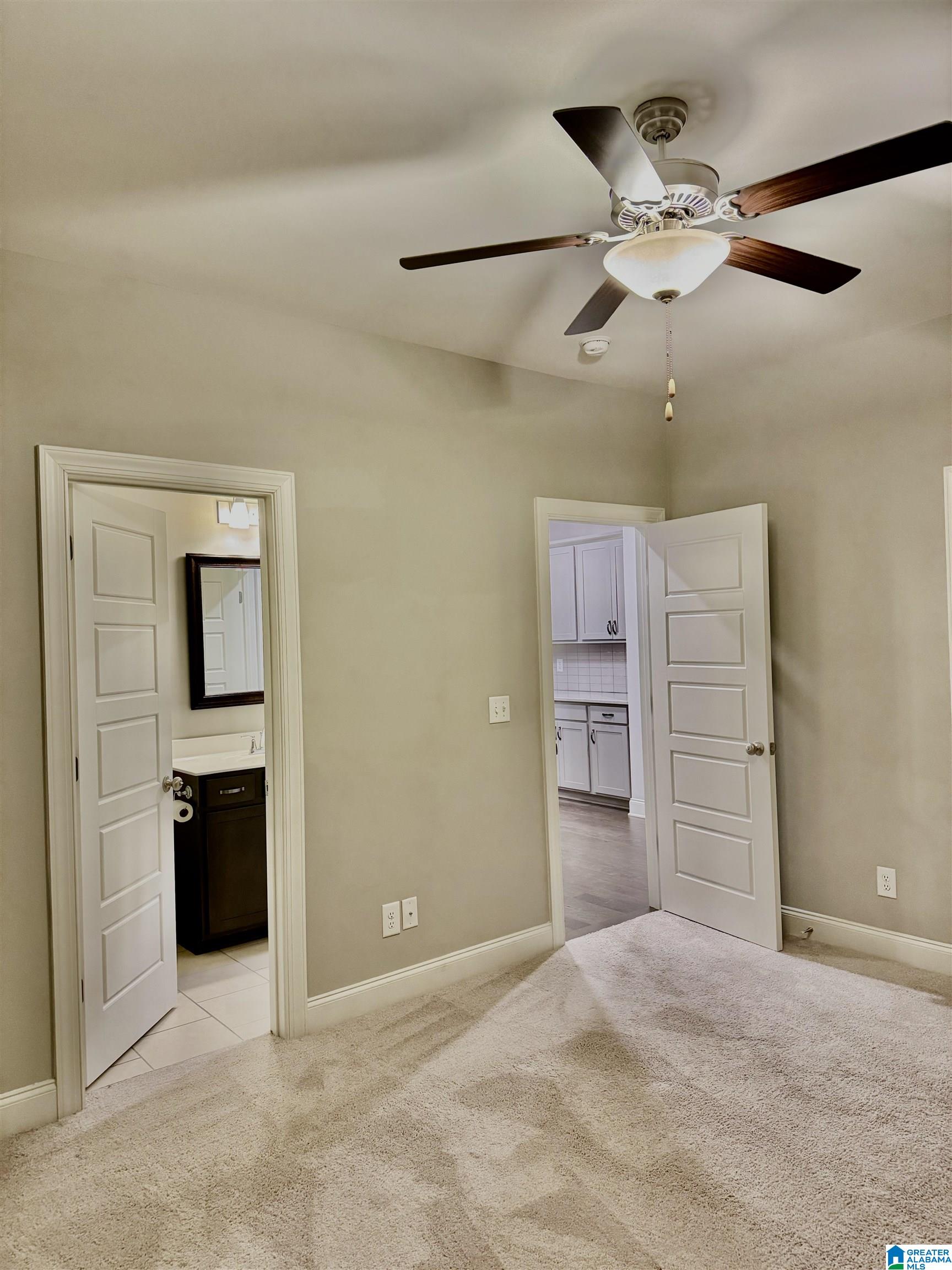 1101 Camellia Ridge Drive Pelham, AL 35124 - Photo 4 of 62