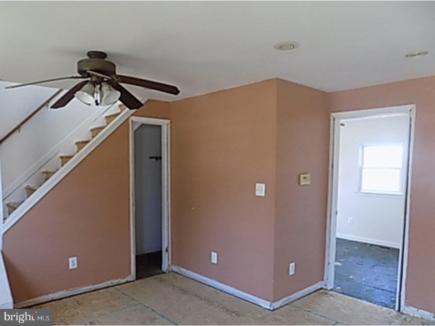 530 Oxford Drive Maple Shade, NJ 08052 - Photo 3 of 12 Great Room