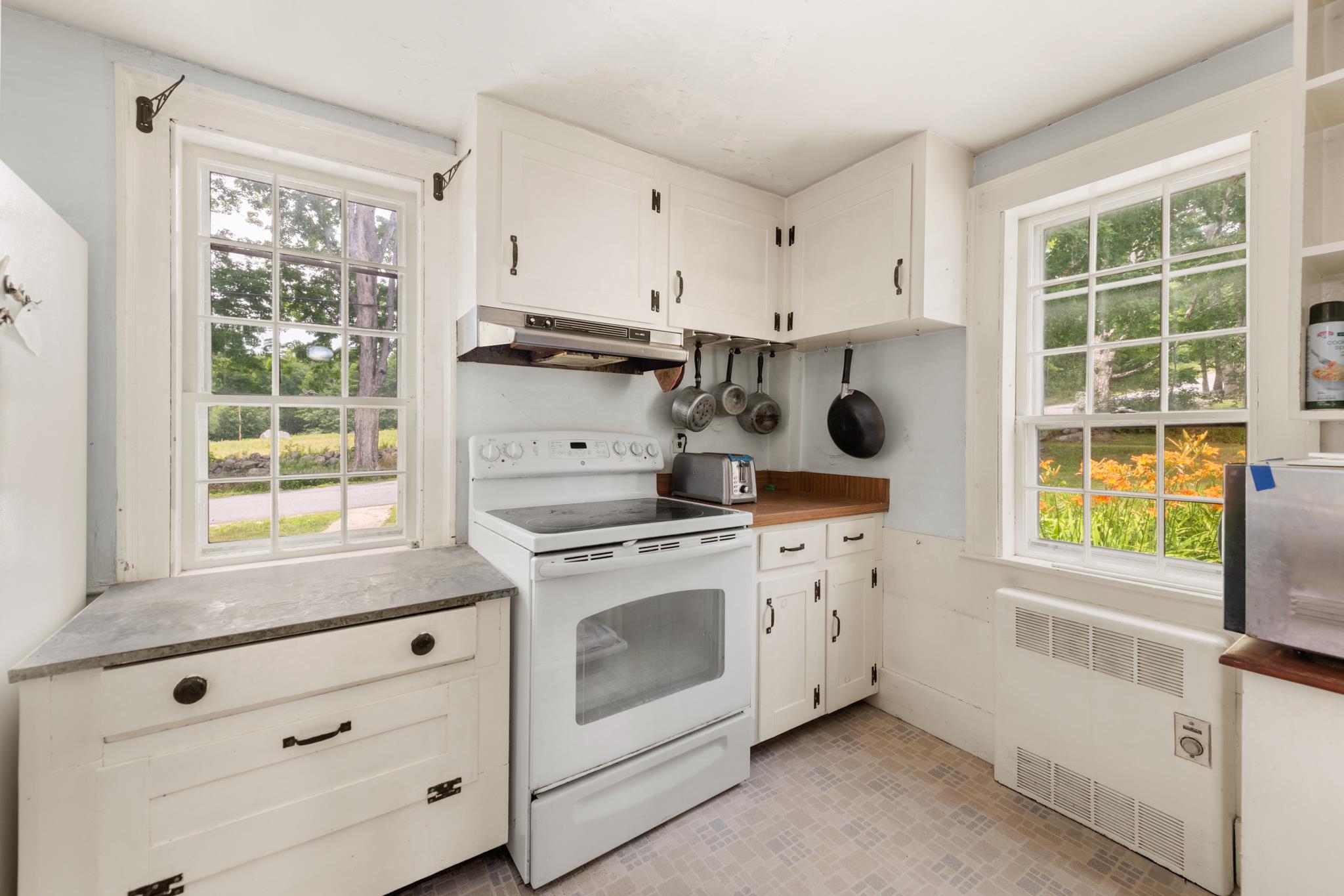 21 Trask Mountain Road Wolfeboro, NH 03894 - Photo 6 of 55