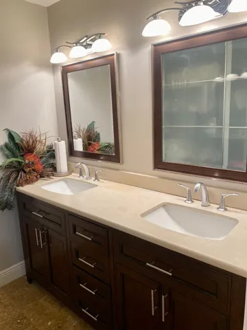 $2,000 | 2419 Briarlee Drive, Houston, TX 77077